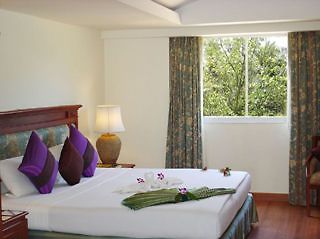 Sea Pearl Beach & Spa Patong Kültér fotó